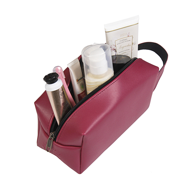 Personalized Toiletry Pouch - Wine