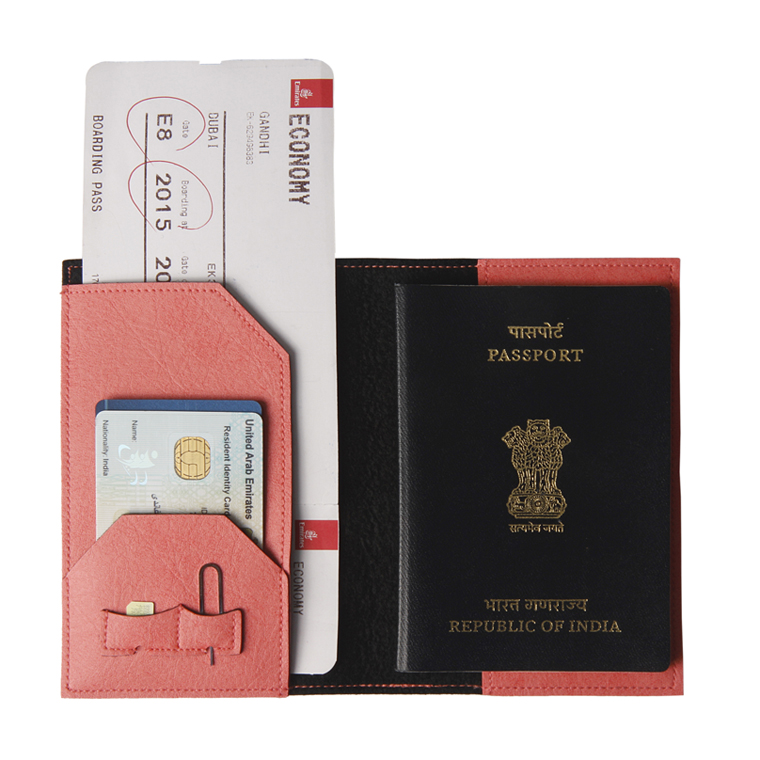 Buy Personalized Couple Passport Covers & Holders in UAE - Custom Factory -  UAE